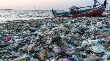 62-sampah-di-indonesia-berupa-kantong-plastik-SCFt2Keukn